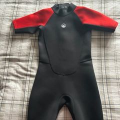 kids wet suit