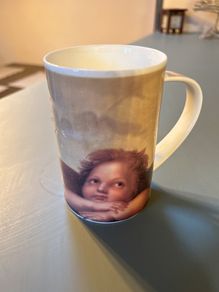 Angel Raphael China Cup