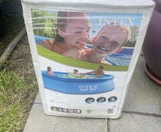 Intex easy set pool