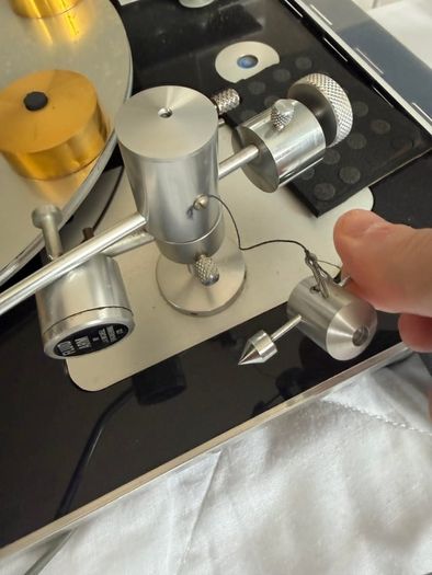 Legendary Michell Transcriptors Hydraulic Reference Turntable / Fluid Tonearm NAGAOKA MP110 CARTRIDGE This is the Top model and ultra rare with The Fluid Tonearm 'the very best'