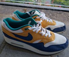 Nike airNike Air Max 1 "By You" Custom (Gold/Navy/Teal) - Size UK 11