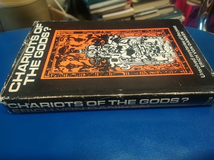 Chariots of the Gods? - Erich Von Daniken