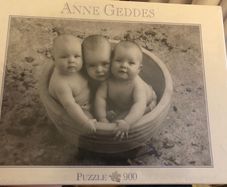 Anne Geddes 900 piece jigsaw puzzle BNIB