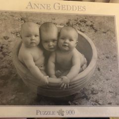 Anne Geddes 900 piece jigsaw puzzle BNIB