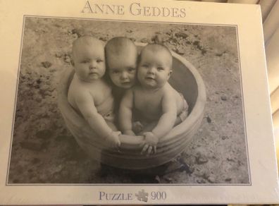 Anne Geddes 900 piece jigsaw puzzle BNIB