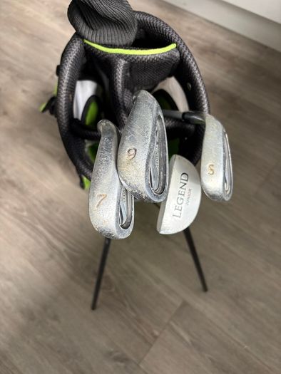 Junior golf clubs
