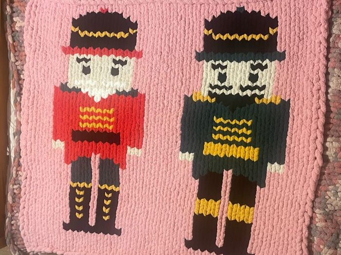 Custom Handmade Chunky Knit Blankets Available