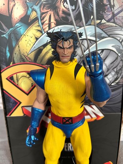 Hot Toys Hono Wolverine Unmasked