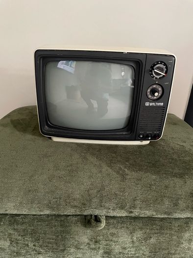 Vintage Walthams Portable Black and White TV
