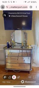 Mirrored chest of drawers