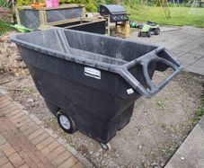 Rubbermaid