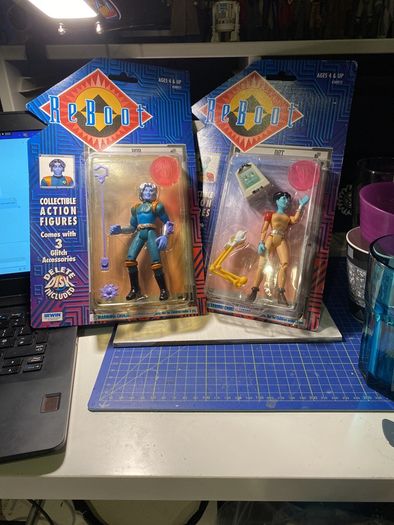 Reboot Bob and Dot Figures 1995