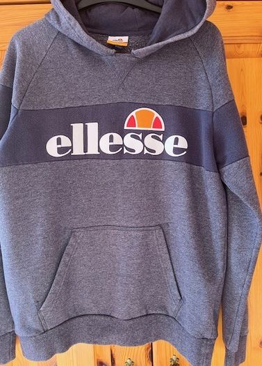 ELLESSE  hoodie sweater. Grey & Charcoal. Size small adult / labelled age 13/14 . Great Quality & In very good condition. Weighty 50% cotton