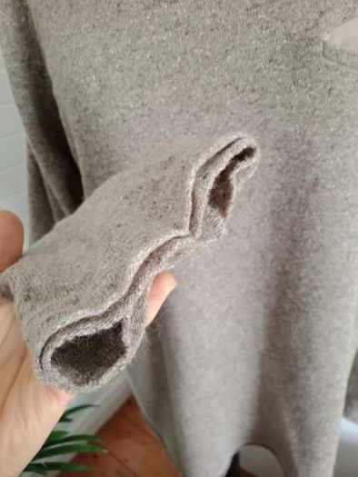 Peruzzi wool jumper blouse size 14