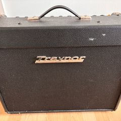 Traynor YCV50B 50W Tube Combo Celestion V30