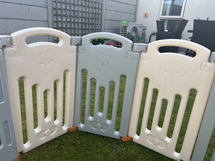 kids playpen
