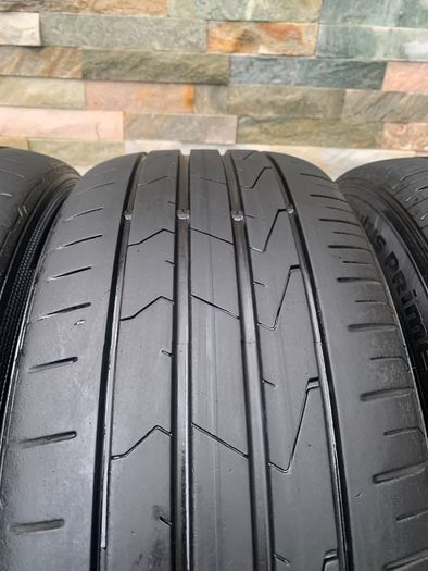 Audi A4 b6/b7Alloy wheels with hankook tyres.