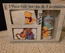winnie the pooh gift set