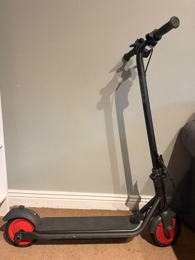 Ninebot Segway eKickScooter ZING C20 Electric Scooter (Kids / Teens)