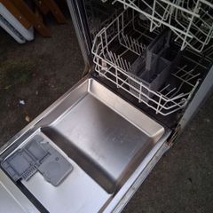 Beko Freestanding Slimline Dishwasher