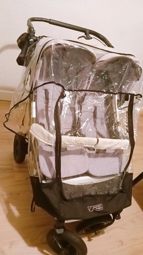Mountain Buggy Duet double buggy