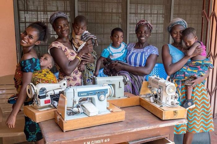 Wanted: Sewing Machines