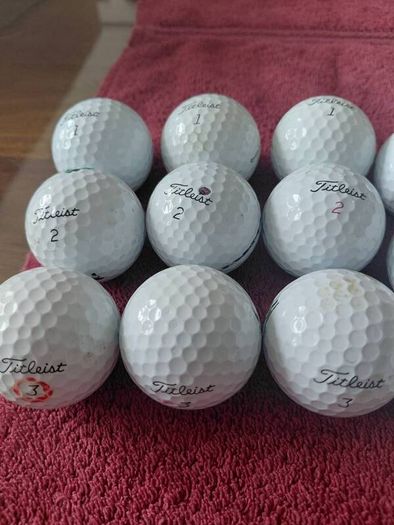 used pro v1 - excellent condition x 12
