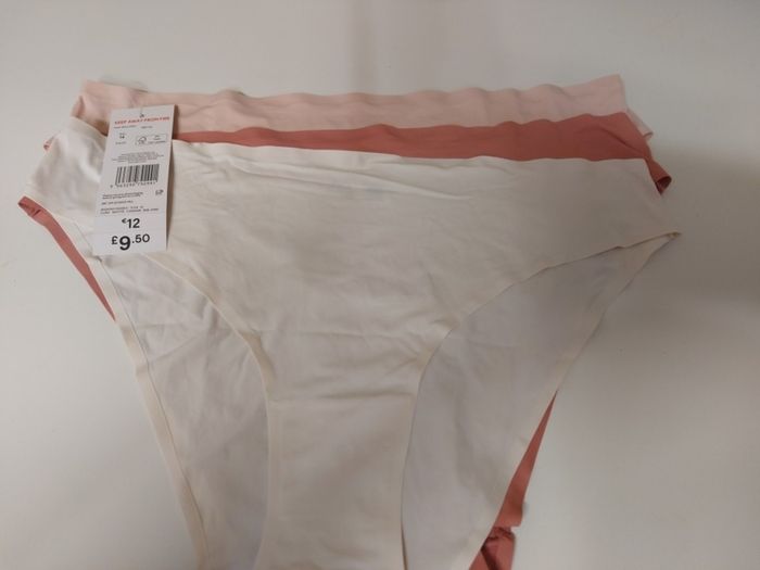 High leg briefs 3 pairs