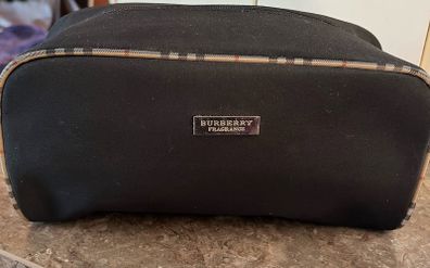 burberry fragrance cosmetic bag