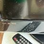 Samsung 32 TV with Remote Image 2