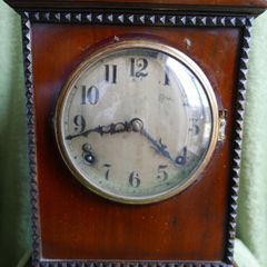 Antique WM L. Gilbert Breakarch Mantle Clock (in working order)