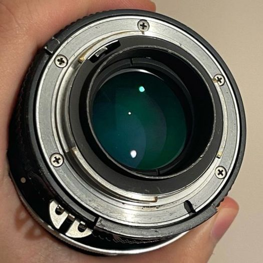 Nikon F Nikkor Ai 85mm 1:1.8 Lens
