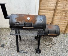 BBQ Smoker