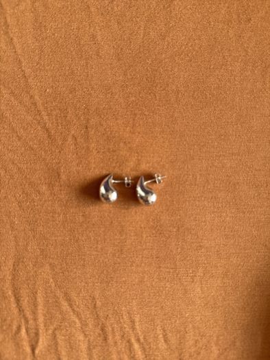 Tear drop earrings 18k White Gold