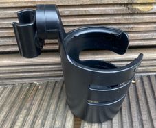 Bugaboo cupholder in swords