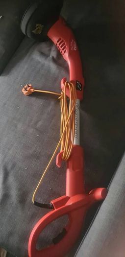 electic strimmer