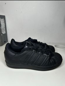 Black adidas superstars