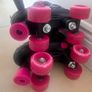 roller skates Image 2