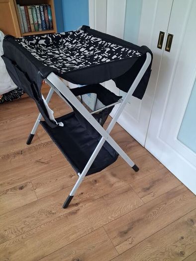 Free Baby Changing Table