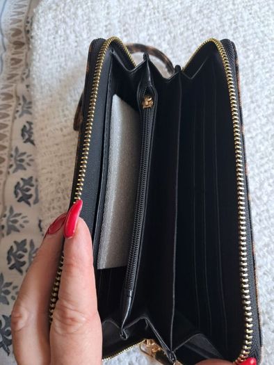 Ladies Purse New - Collection only