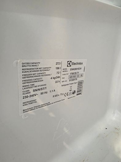 Integrated Fridge Freezer
