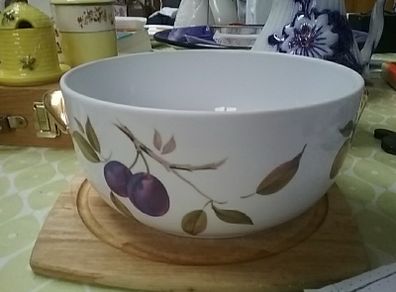 Royal Worcester Bowl