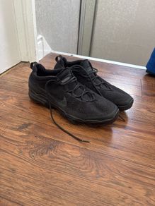 Nike Vapormax (black) uk11