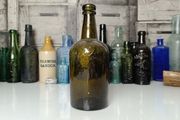 437 - Vintage Saorstat Eireann 1920s Collectible Decorative Bottle