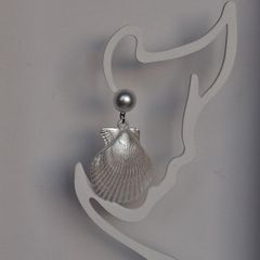 White SeaShell Mermaidcore Earrings
