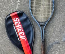 Tennis racket