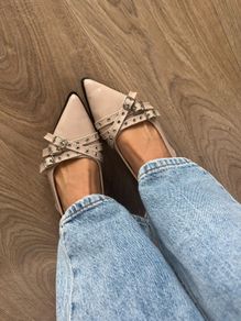 Kitten heel flats
