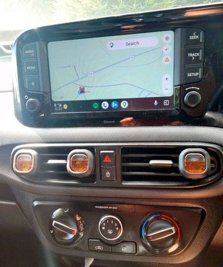 Hyundai i10 Deluxe Plus TwoTone