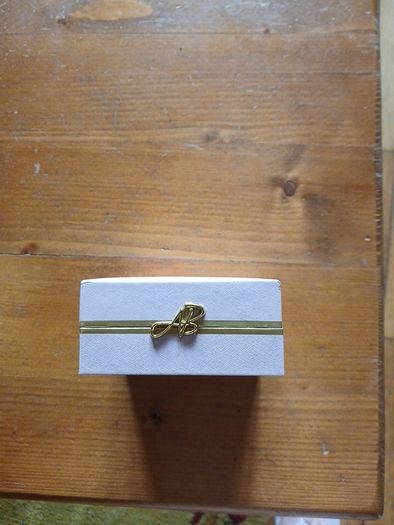 Neckpiece