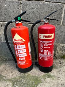 5 x large Fire Extinguishers